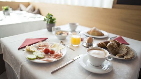 Die Clara Bildergalerie Die Clara Bildergalerie