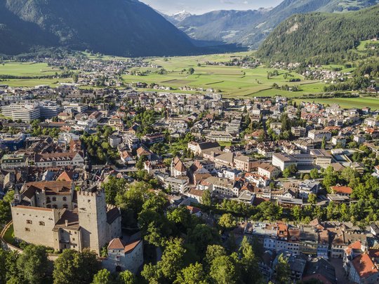 Pustertaler Sehenswürdigkeiten rund um Bruneck Pustertaler Sehenswürdigkeiten rund um Bruneck