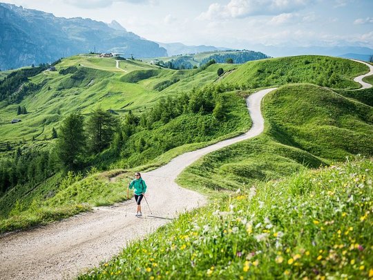 Euer Kronplatz-Hotel, an der Piste (fast) und vieles mehr Euer Kronplatz-Hotel, an der Piste (fast) und vieles mehr