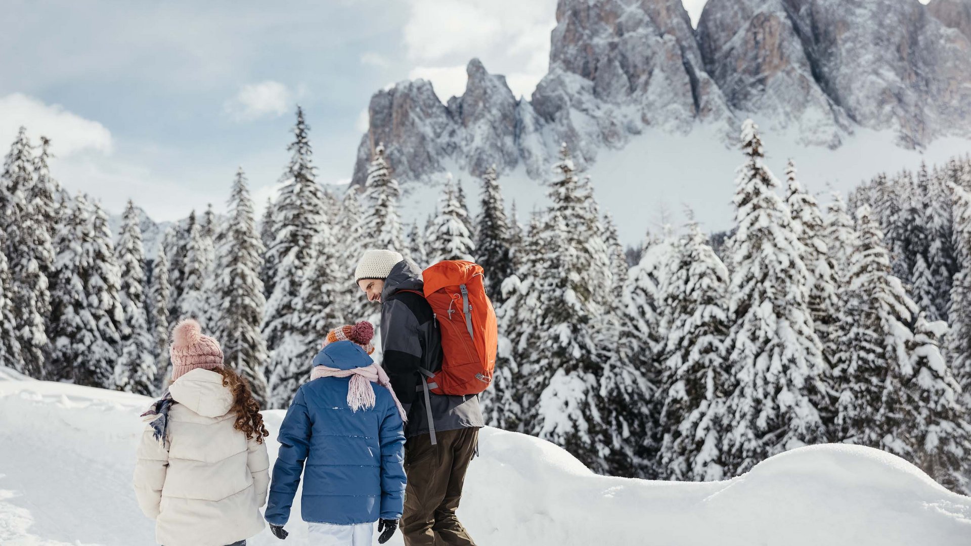 Euer Kronplatz-Hotel, an der Piste (fast) und vieles mehr Euer Kronplatz-Hotel, an der Piste (fast) und vieles mehr